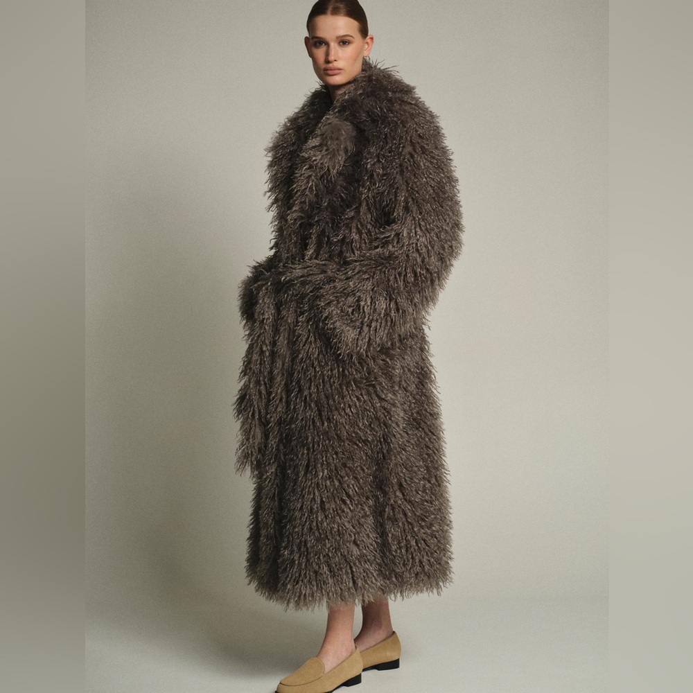 SOURCE UNKNOWN FAUX MONGOLIAN FUR LONG BELTED PLUSH COAT SAGE grey O/S XS S M * - Picture 3 of 7